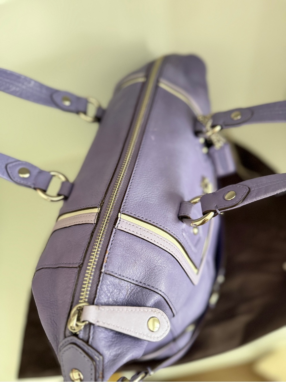 COACH Lavender Purple Leather Tote with Pale Pink Trim - Picture 7 of 12